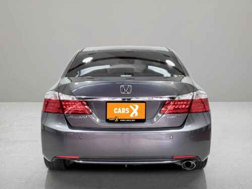 2015-honda-accord-2-0-el-1s1360v-slide-thumbnail-2