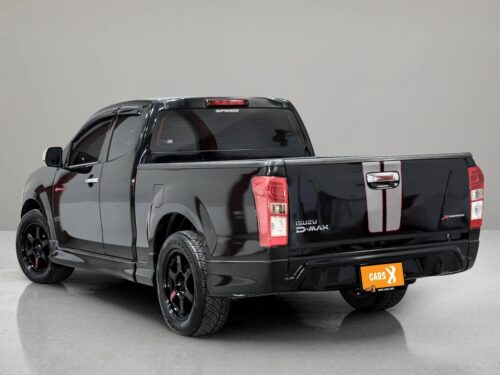 2014-isuzu-d-max-2-5-x-series-z-space-cab-1n0112v-slide-thumbnail-3