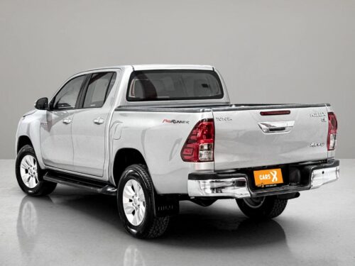 2018-toyota-hilux-revo-2-4-e-prerunner-1p2762-slide-thumbnail-3