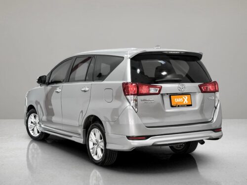 2019-toyota-innova-2-8-crysta-v-1a0055-slide-thumbnail-3