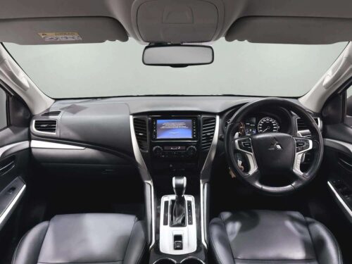 2018-mitsubishi-pajero-sport-2-4-gt-premium-1n0062-slide-thumbnail-4