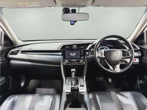 2019-honda-civic-1-8-el-1s1350-slide-thumbnail-4