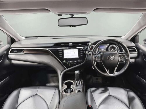 2019-toyota-camry-2-5-g-1a0051-slide-thumbnail-4