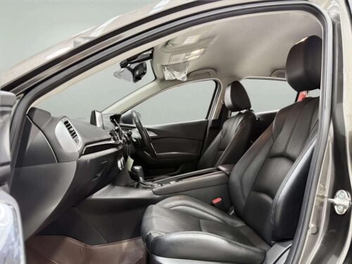 2017-mazda-3-2-0-s-1p2781v-slide-thumbnail-5