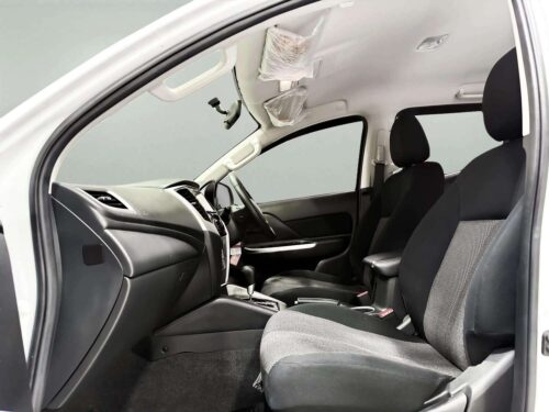 2021-mitsubishi-triton-2-4-gls-plus-double-cab-1t0056v-slide-thumbnail-5