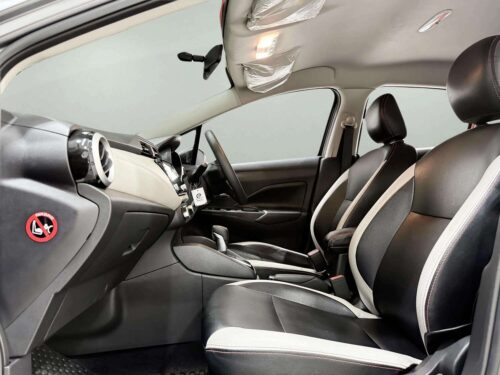 2020-nissan-almera-1-0-v-1t0057v-slide-thumbnail-5