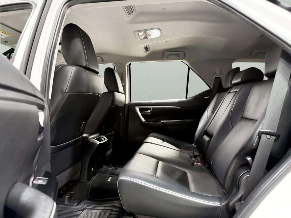 2022 TOYOTA FORTUNER 2.4 LEADER V  [9P1033] - 7