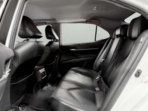 2019-toyota-camry-2-5-hybrid-premium-1n0105-slide-thumbnail-6