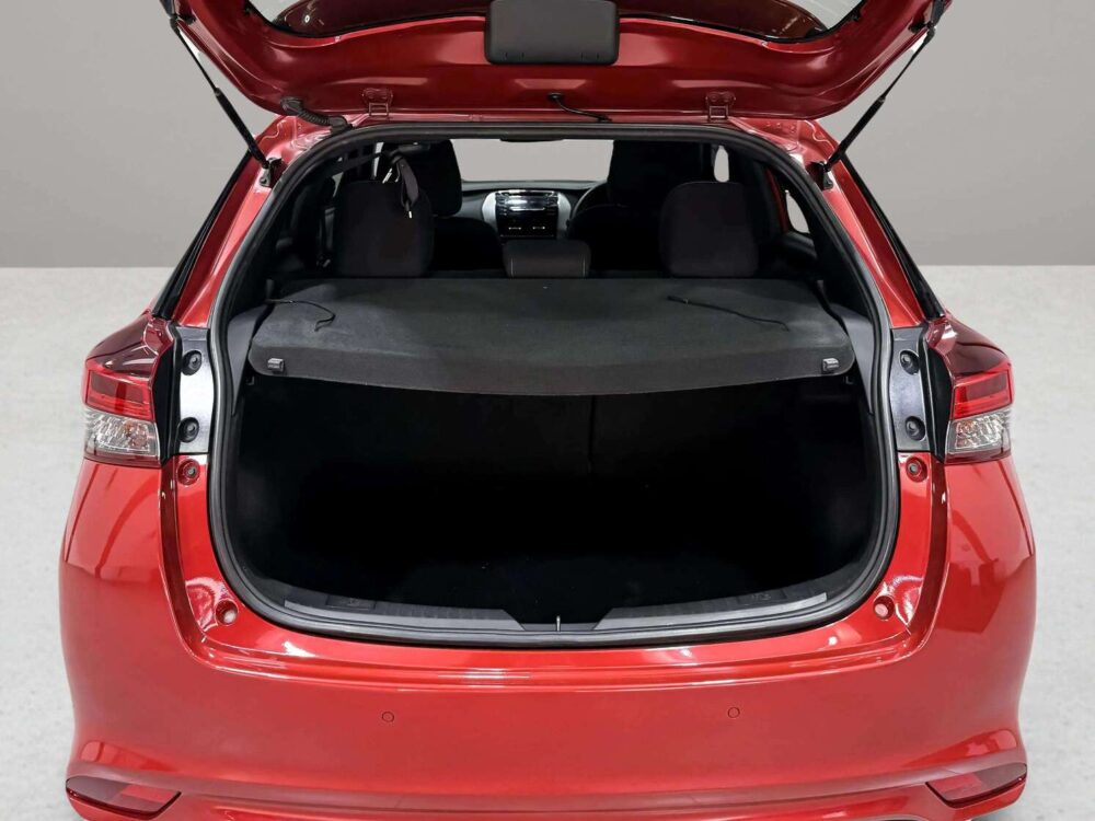 2019 TOYOTA YARIS 1.2 E  [1A0061] - 8