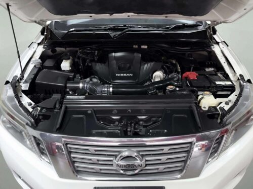 2020-nissan-np300-navara-2-5-calibre-v-king-cab-1c0078-slide-thumbnail-8