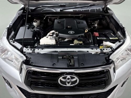 2018-toyota-hilux-revo-2-4-e-prerunner-1p2762-slide-thumbnail-8