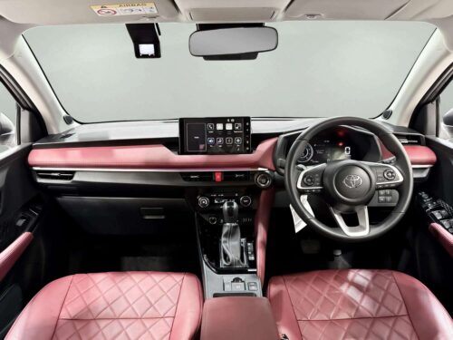 2025-toyota-yaris-ativ-1-2-premium-luxury-1a0064v-slide-thumbnail-4