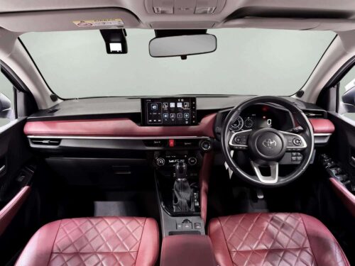 2022-toyota-yaris-ativ-1-2-premium-luxury-1a0063v-slide-thumbnail-4