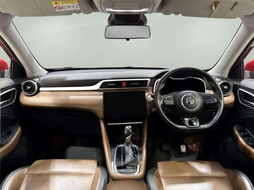 2022-mg-zs-1-5-d-plus-1d0104v-slide-thumbnail-4