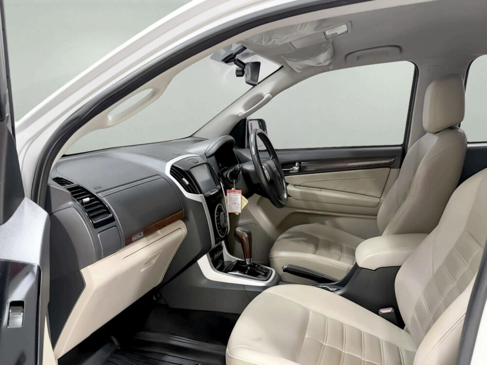 2018 ISUZU MU-X 3.0 DVD  [1P2749] - 6