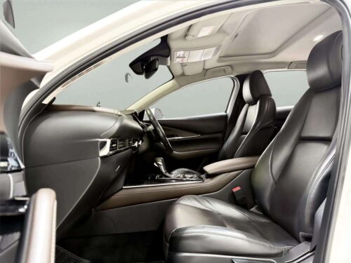 2021-mazda-cx-30-2-0-sp-1p2817-slide-thumbnail-5