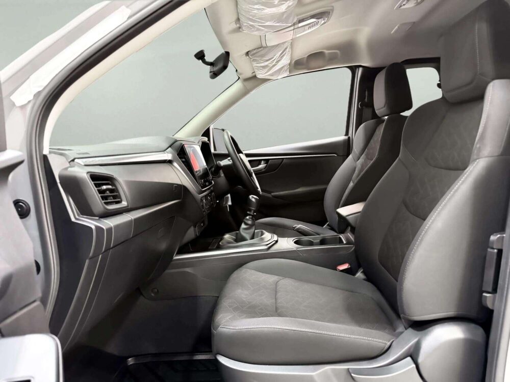 2025 ISUZU D-MAX 2.2 L SPACE CAB  [1C0093] - 6