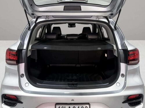 2023-mg-zs-1-5-v-1n0113-slide-thumbnail-7