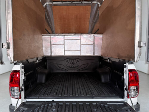 2023-toyota-hilux-revo-2-4-z-edition-entry-smart-cab-1p2772-slide-thumbnail-7