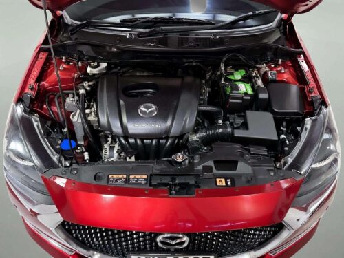 2021-mazda-2-1-3-sp-1p2814v-slide-thumbnail-8