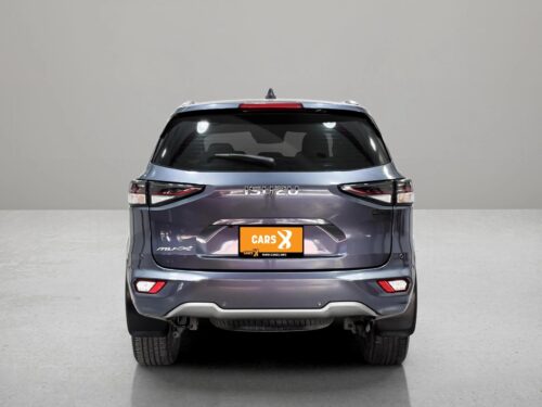 2021-isuzu-mu-x-1-9-ultimate-1p2800-slide-thumbnail-2