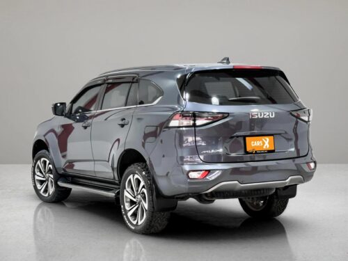2022-isuzu-mu-x-3-0-ultimate-1n0131v-slide-thumbnail-3