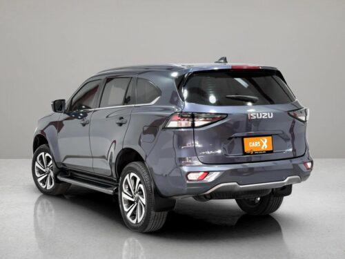 2021-isuzu-mu-x-1-9-ultimate-1p2800-slide-thumbnail-3