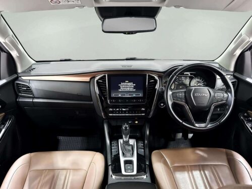 2021-isuzu-mu-x-1-9-ultimate-1p2801-slide-thumbnail-4