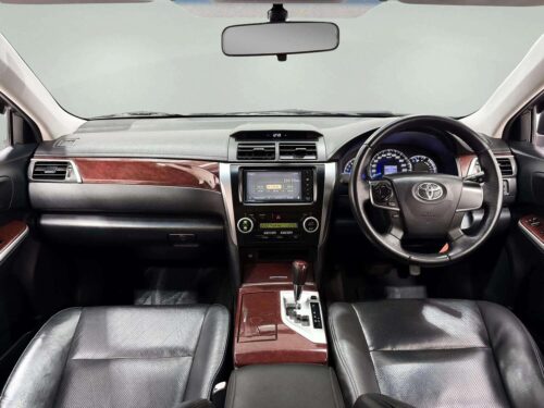 2013-toyota-camry-2-0-g-extremo-1a0079-slide-thumbnail-4