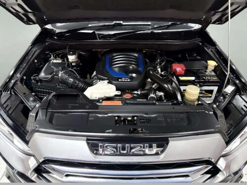 2021-isuzu-mu-x-1-9-ultimate-1p2801-slide-thumbnail-8