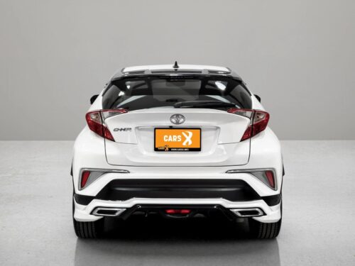 2019-toyota-c-hr-1-8-mid-1a0083v-slide-thumbnail-2
