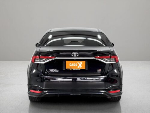 2020-toyota-corolla-altis-1-8-gr-sport-1c0119-slide-thumbnail-2