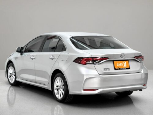 2021-toyota-corolla-altis-1-6-g-1t0068-slide-thumbnail-3