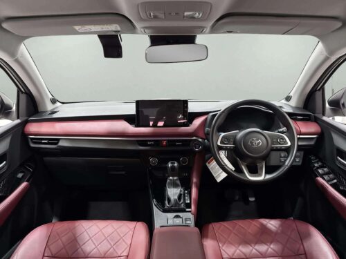 2022-toyota-yaris-ativ-1-2-premium-luxury-1p2843v-slide-thumbnail-4