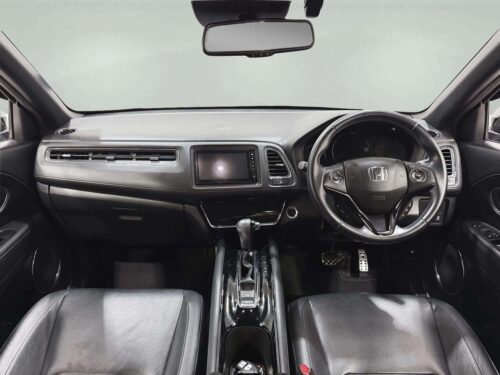 2021-honda-hr-v-1-8-rs-1s1389v-slide-thumbnail-4
