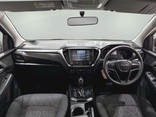 2025-isuzu-d-max-2-2-l-cab-4-1c0103-slide-thumbnail-3