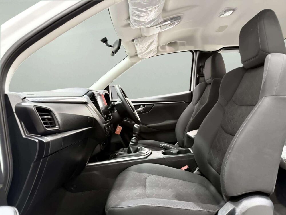 2025 ISUZU D-MAX 2.2 L SPACE CAB  [1N0121] - 6