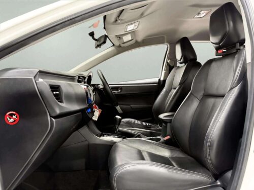 2014-toyota-corolla-altis-1-8-esport-1p2847v-slide-thumbnail-5