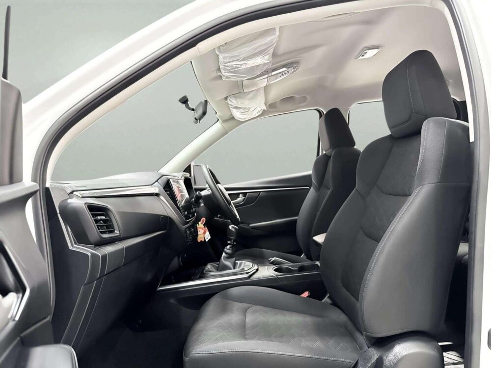 2025 ISUZU D-MAX 2.2 L CAB-4  [1S1361] - 5
