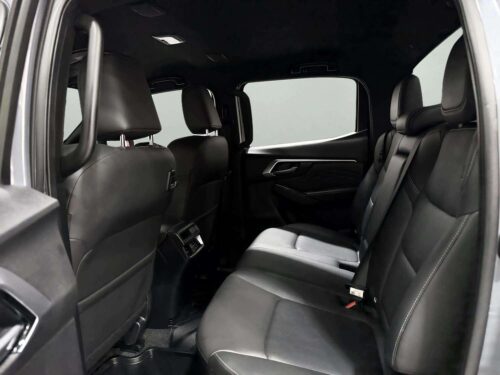 2023-isuzu-d-max-3-0-hi-lander-m-cab-4-1n0133-slide-thumbnail-6