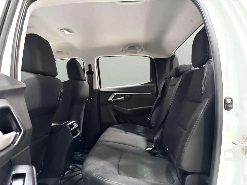 2025 ISUZU D-MAX 2.2 L CAB-4  [1A0074] - 6