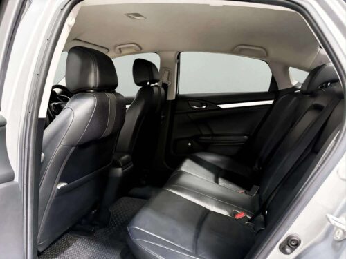 2019-honda-civic-1-8-el-1p2833-slide-thumbnail-6