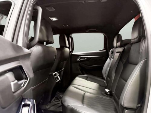 2025-isuzu-d-max-2-2-hi-lander-m-cab-4-1p2813-slide-thumbnail-6