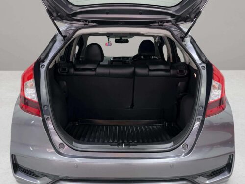 2018-honda-jazz-1-5-v-plus-1s1391v-slide-thumbnail-7