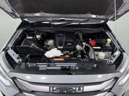 2025-isuzu-d-max-2-2-hi-lander-m-cab-4-1a0075-slide-thumbnail-8