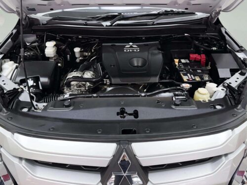 2020-mitsubishi-triton-2-4-gls-double-cab-4wd-1p2837-slide-thumbnail-8