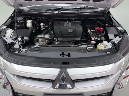 2020-mitsubishi-triton-2-4-gls-double-cab-4wd-1p2836-slide-thumbnail-8