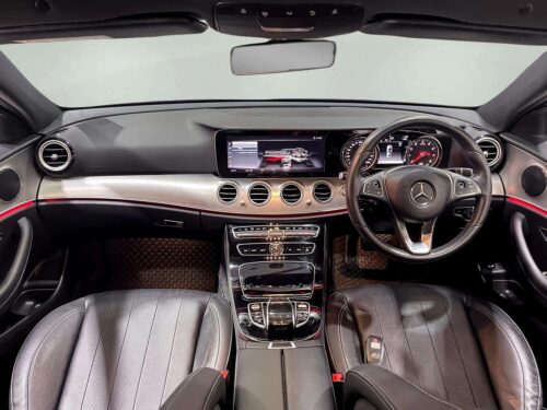 2019-mercedes-benz-e350-2-0-e-avantgarde-1p2710-slide-thumbnail-4