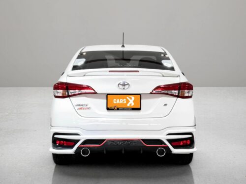 2019-toyota-yaris-ativ-1-2-e-1s1402v-slide-thumbnail-2