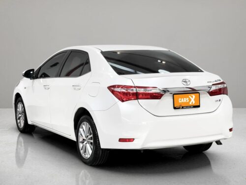 2014-toyota-corolla-altis-1-8-v-1s1394v-slide-thumbnail-3